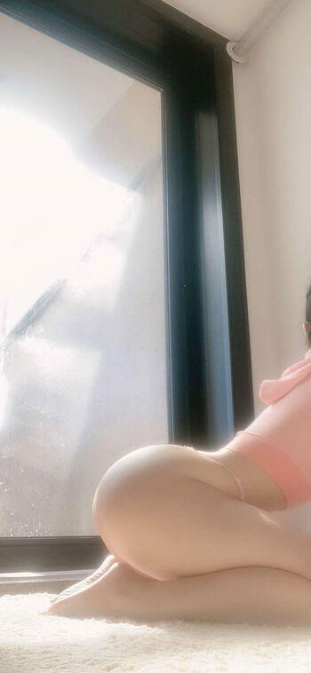 Full leaked Qiaoniutt  page private onlyfans photo