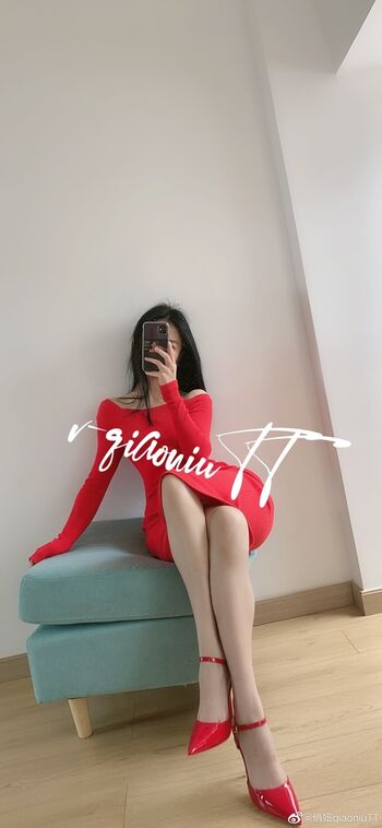 Full leaked Qiaoniutt qiaoniu qiaoniutt qiaoniu page private onlyfans photo