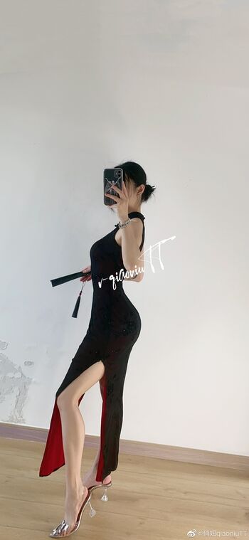 Full leaked Qiaoniutt qiaoniu qiaoniutt qiaoniu page private onlyfans photo