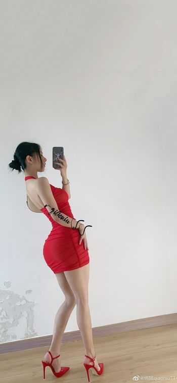 Full leaked Qiaoniutt qiaoniu qiaoniutt qiaoniu page private onlyfans photo
