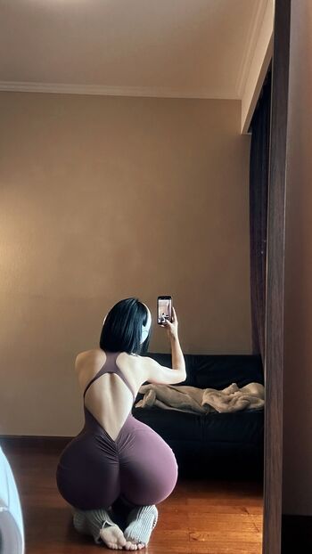 Full leaked Qiaoniutt qiaoniu qiaoniutt qiaoniu page private onlyfans photo