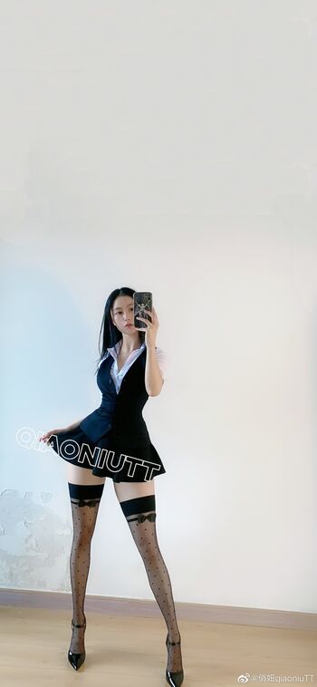 Full leaked Qiaoniutt qiaoniu qiaoniutt qiaoniu page private onlyfans photo