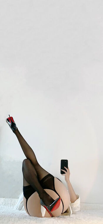 Full leaked Qiaoniutt qiaoniu qiaoniutt qiaoniu page private onlyfans photo