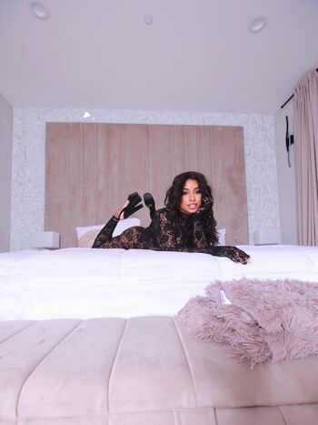 Full leaked Qimmah russo page private onlyfans photo