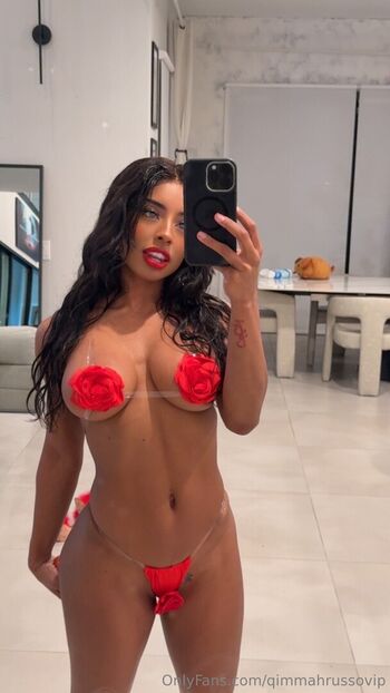 Full leaked Qimmah russo page private onlyfans photo