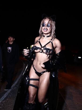 Full leaked Qimmah russo page private onlyfans photo