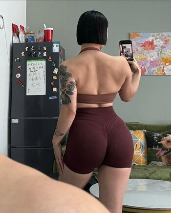 Full leaked Qisevenmonth private onlyfans photo