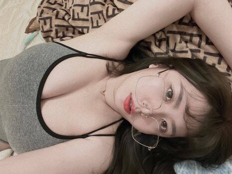 Full leaked Qqt private onlyfans photo