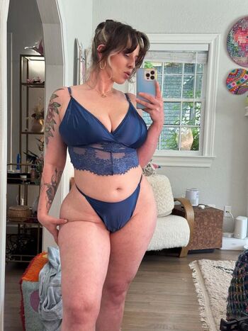 Full leaked Qtsnack private onlyfans photo