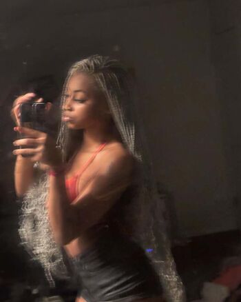 Full leaked Queen adams page private onlyfans photo