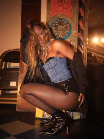 Full leaked Queen aminata private onlyfans photo