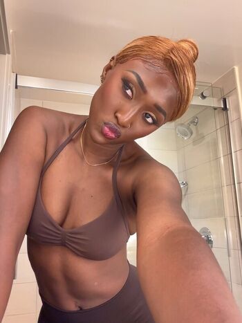 Full leaked Queen aminata page private onlyfans photo