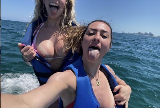 Full leaked Queen andrea private onlyfans photo