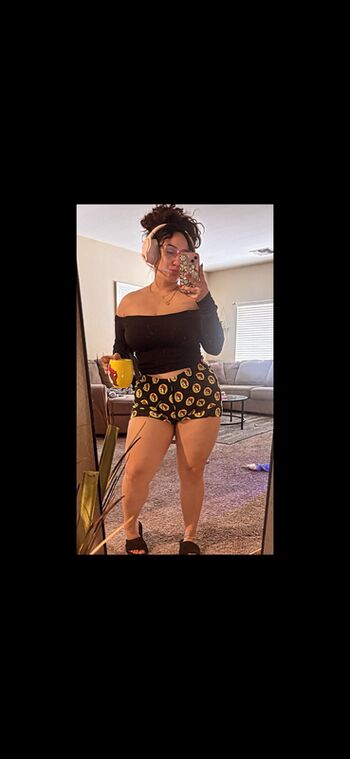 Queen_melly