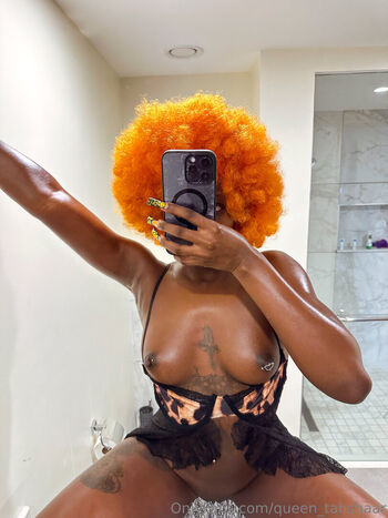 Full leaked Queen tahshaar page private onlyfans photo