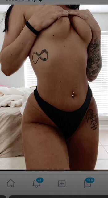 Full leaked Queenayy private onlyfans photo