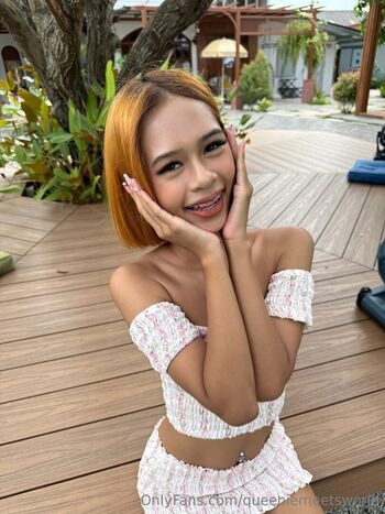 Full leaked Queenie  page private onlyfans photo