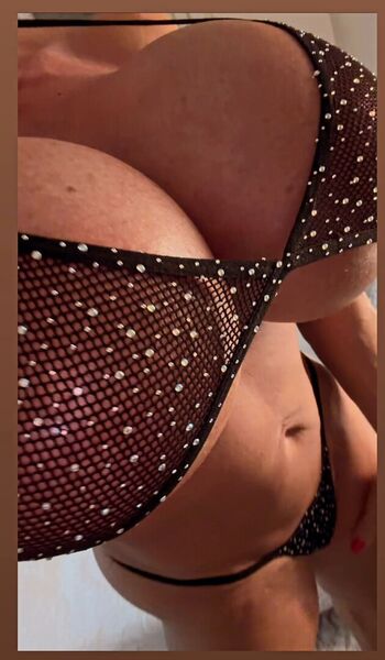 Full leaked Queenmuscleboobs page private onlyfans photo