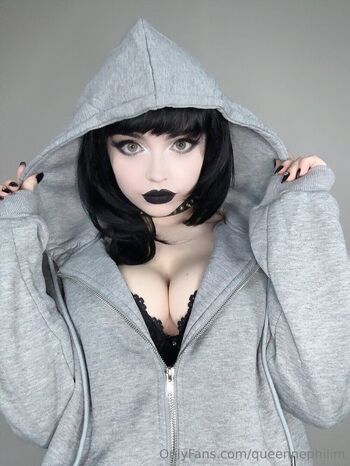 Full leaked Queennephilim page private onlyfans photo