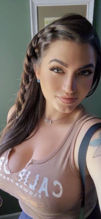 Full leaked Queenofnurgle private onlyfans photo