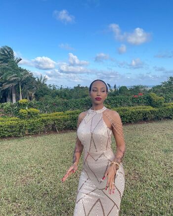 Full leaked Queenofsudan private onlyfans photo