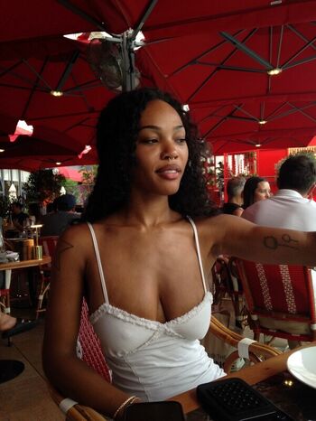 Full leaked Quenlin blackwell private onlyfans photo