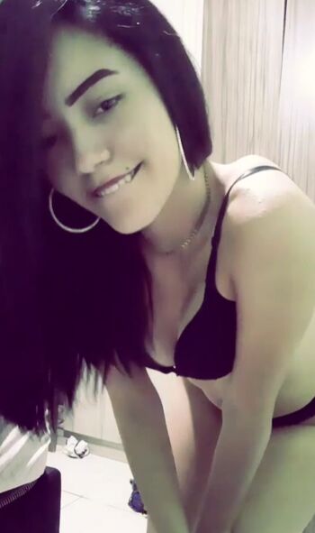 &Quot;Quem É Essa&Quot; Pesquise Nomes Aqui.