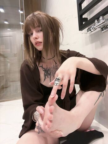 Full leaked Qusakabi private onlyfans photo