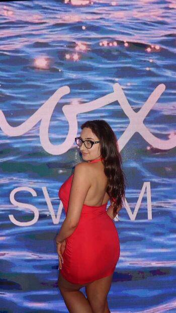 Full leaked Qveenjulia private onlyfans photo