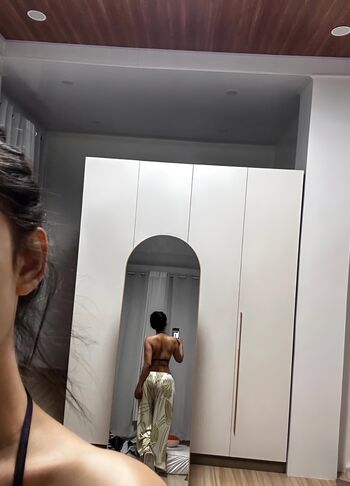 Full leaked R private onlyfans photo