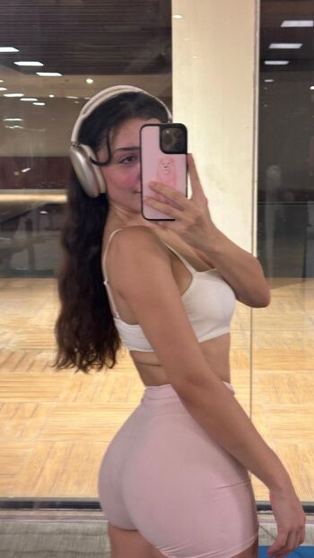 Full leaked Rabia karaarslan page private onlyfans photo