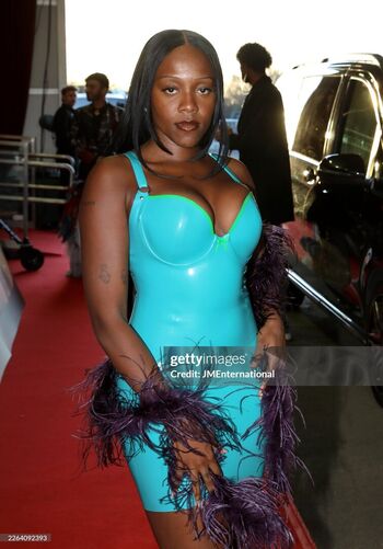 Full leaked Rachel chinouriri private onlyfans photo