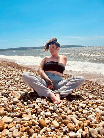 Full leaked Rachel raven page private onlyfans photo