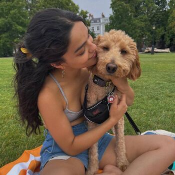 Full leaked Rachel zegler page private onlyfans photo