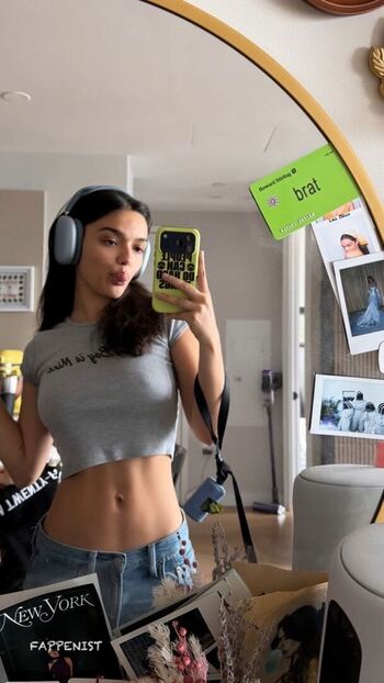 Full leaked Rachel zegler page private onlyfans photo