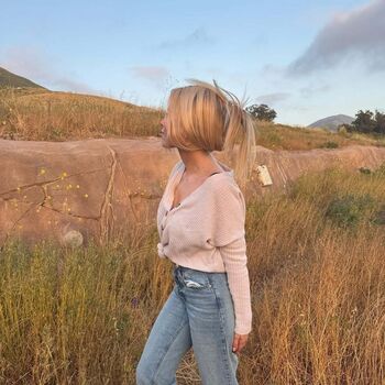 Full leaked Raegan fordemwalt private onlyfans photo