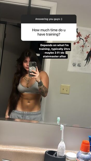 Full leaked Raeleerudolph private onlyfans photo