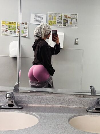 Full leaked Raeleerudolph private onlyfans photo