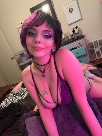 Full leaked Raephemel private onlyfans photo