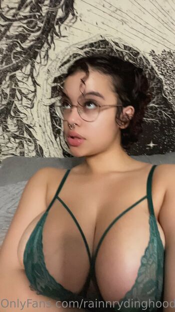 Full leaked Rainnrydinghood private onlyfans photo