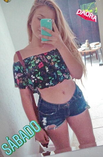 Full leaked Raissa dm page private onlyfans photo