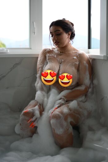 Full leaked Rak hi gill private onlyfans photo