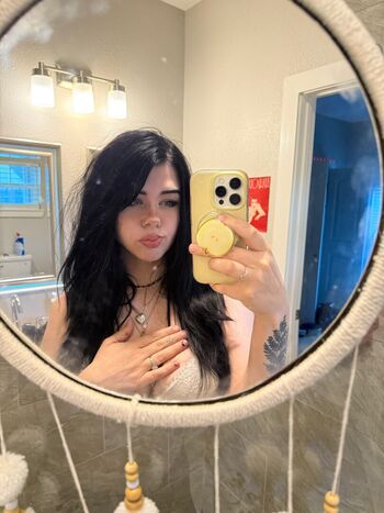 Full leaked Ramierah private onlyfans photo