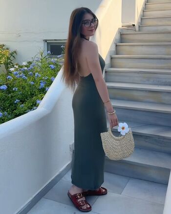 Full leaked Random girls feet private onlyfans photo