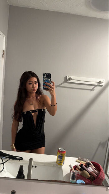 Full leaked Ranon page private onlyfans photo