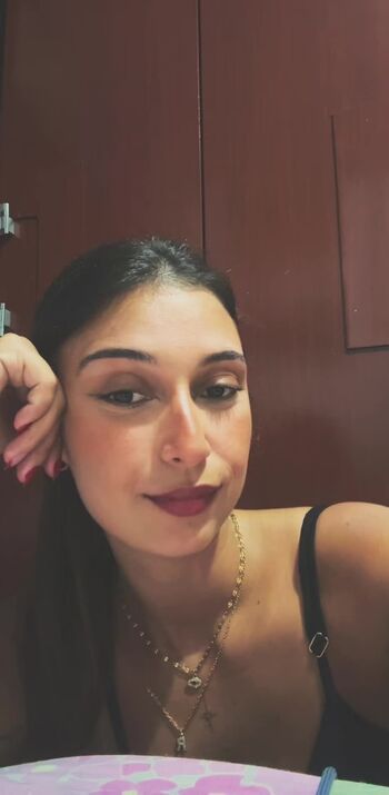 Full leaked Raphaela private onlyfans photo