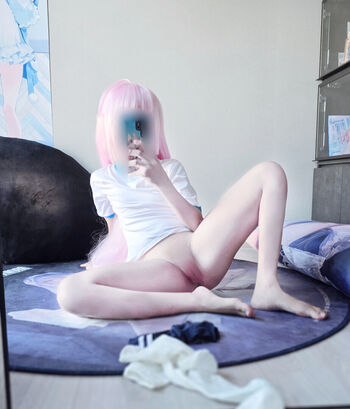 Full leaked Rapulras private onlyfans photo