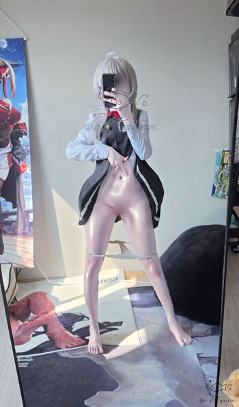 Full leaked Rapulras private onlyfans photo