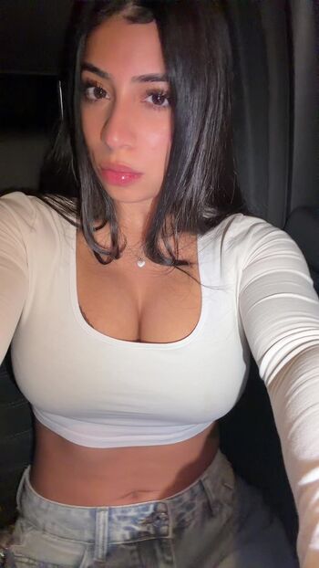 Full leaked Raq adriana private onlyfans photo