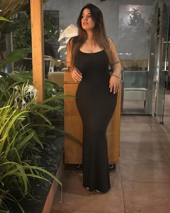 Full leaked Rasha kirmani private onlyfans photo